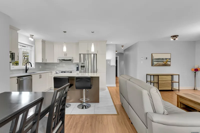 MLS: 10374306