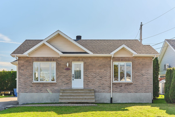 MLS: 12190351
