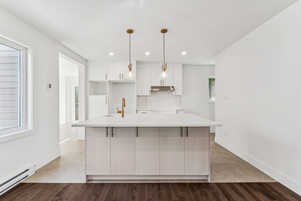 MLS: 15278397