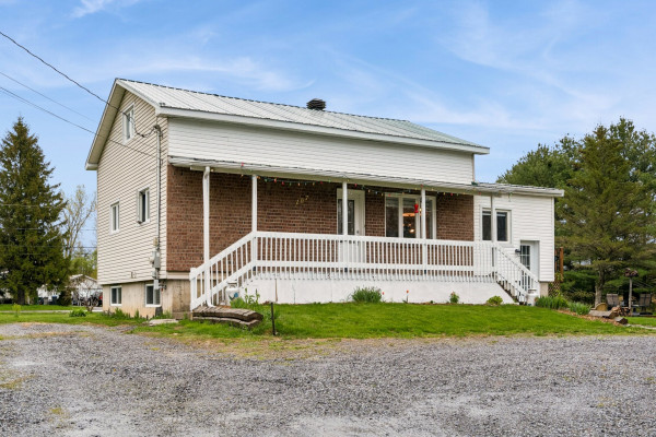 MLS: 16891781