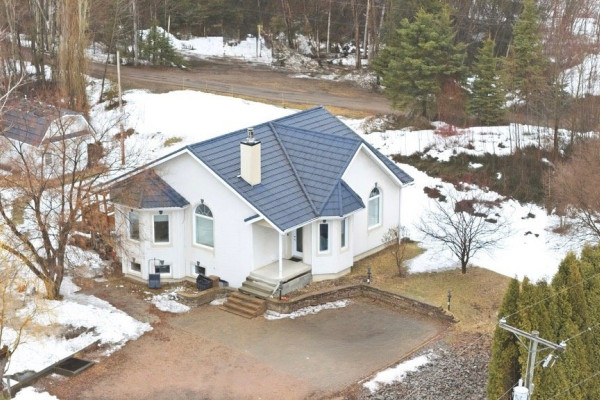 MLS: 17560419