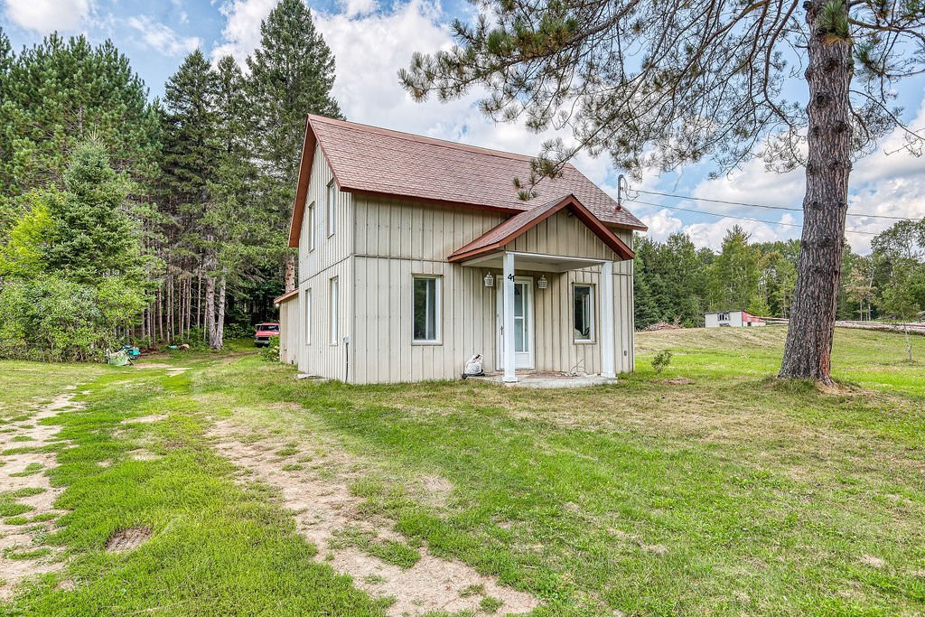 Maison de plainpied À vendre 41 Ch. du 8eRang, Kazabazua