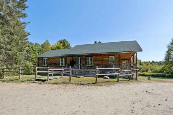 MLS: 22849025