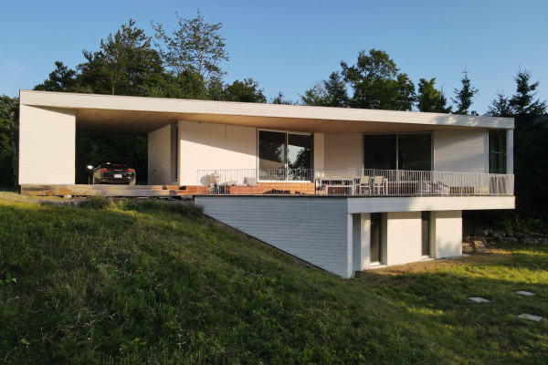 MLS: 23705748