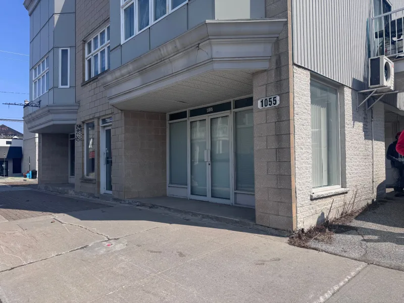 MLS: 24038292