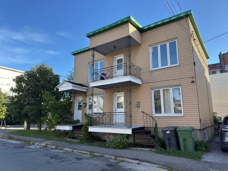 MLS: 27585445