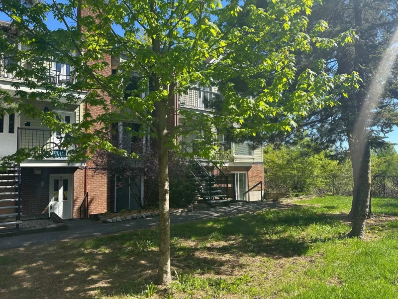 MLS: 27649770