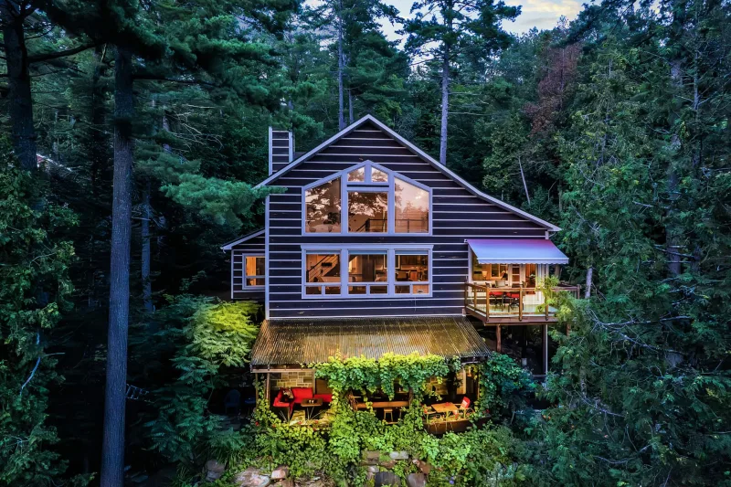 MLS: 28231908