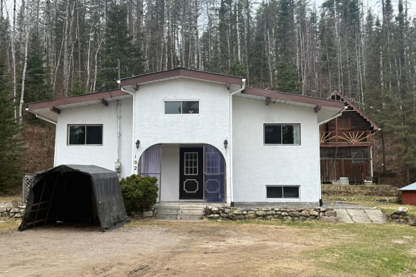 MLS: 9261334