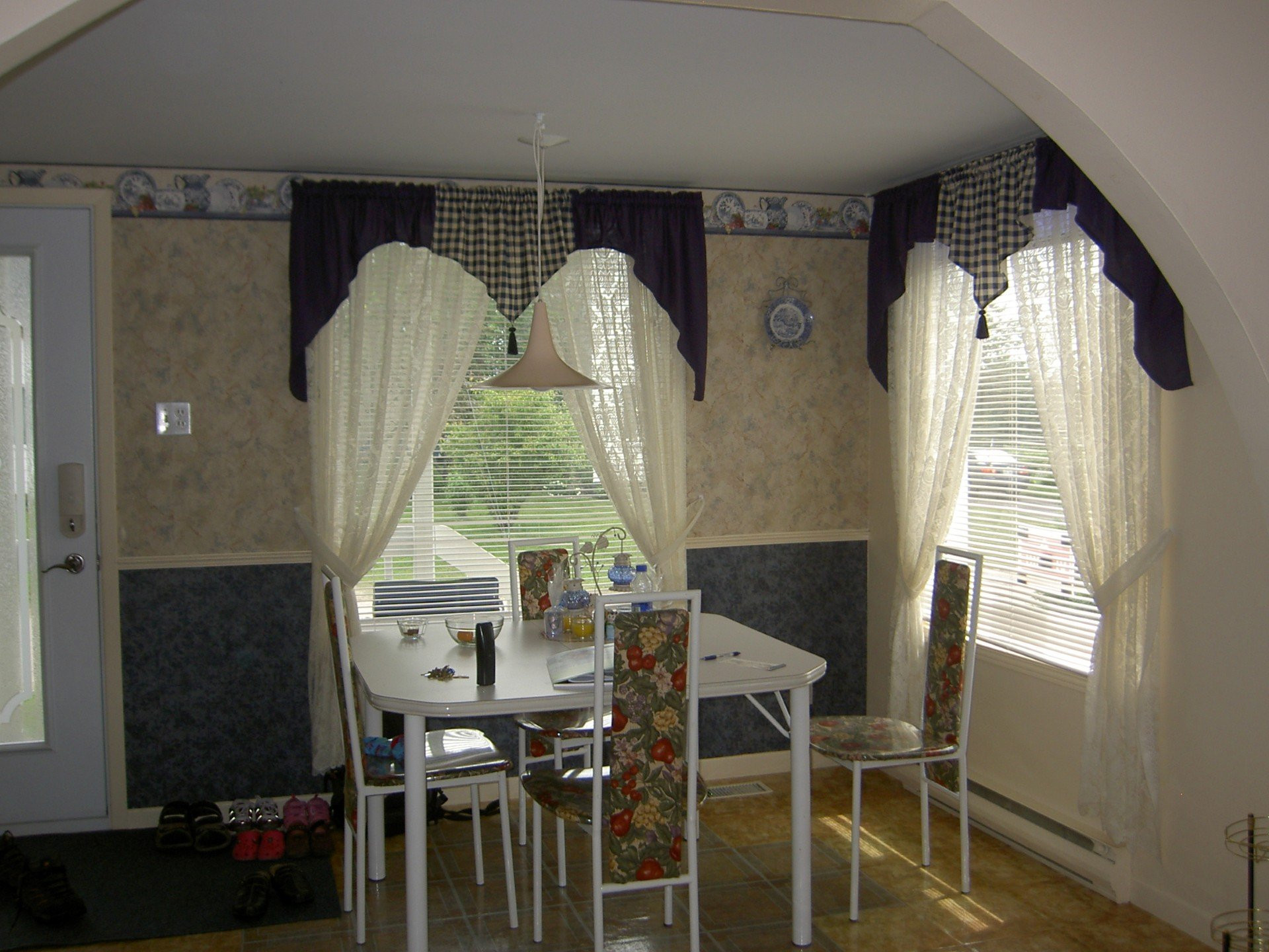 IMAGES
