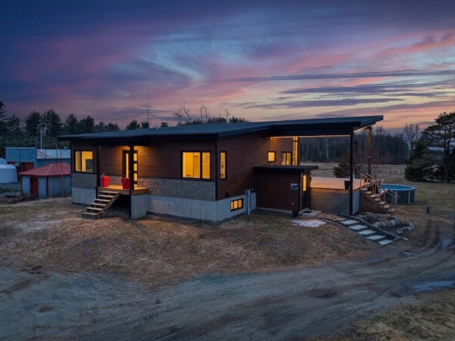 MLS: 13796059