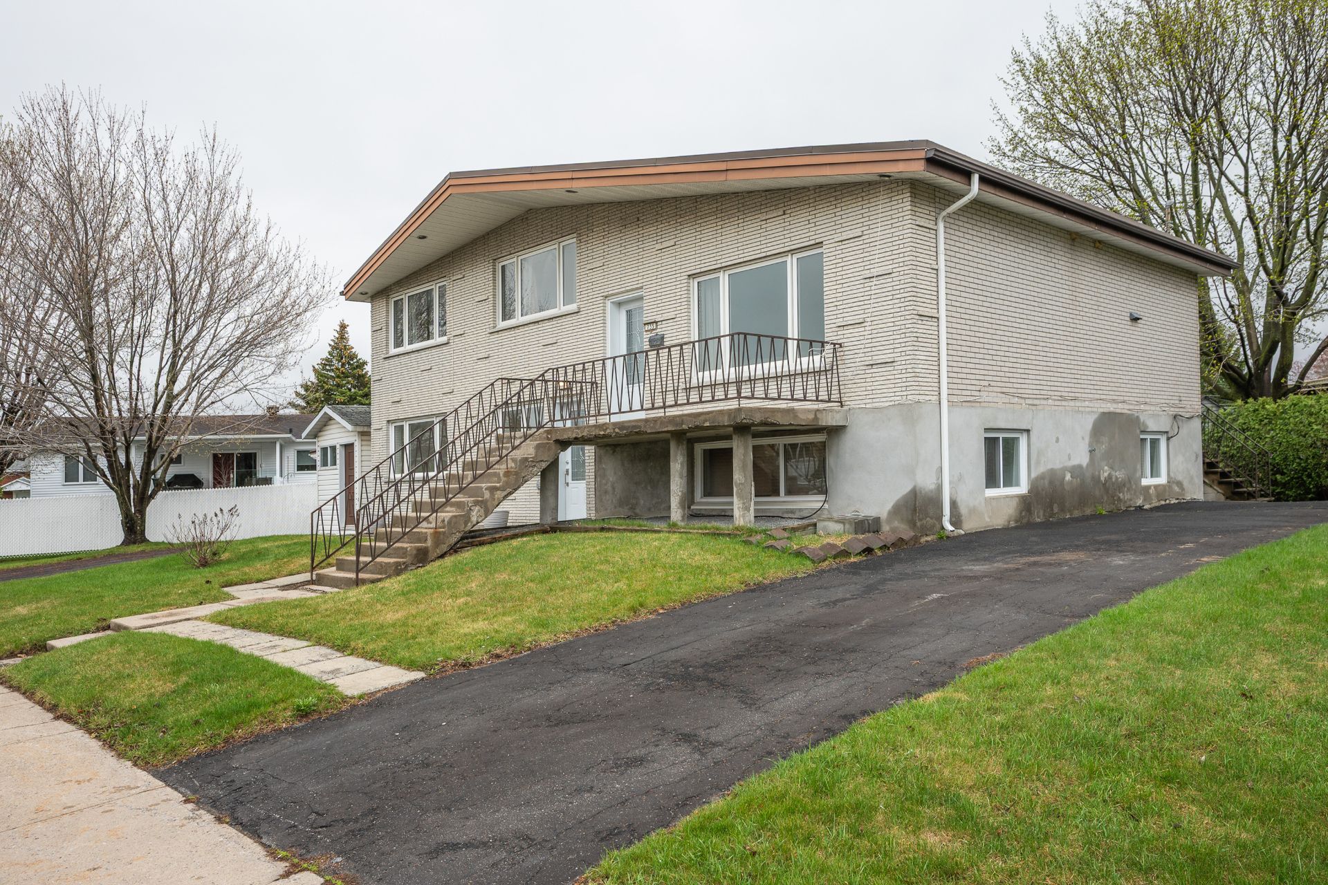 left-image
