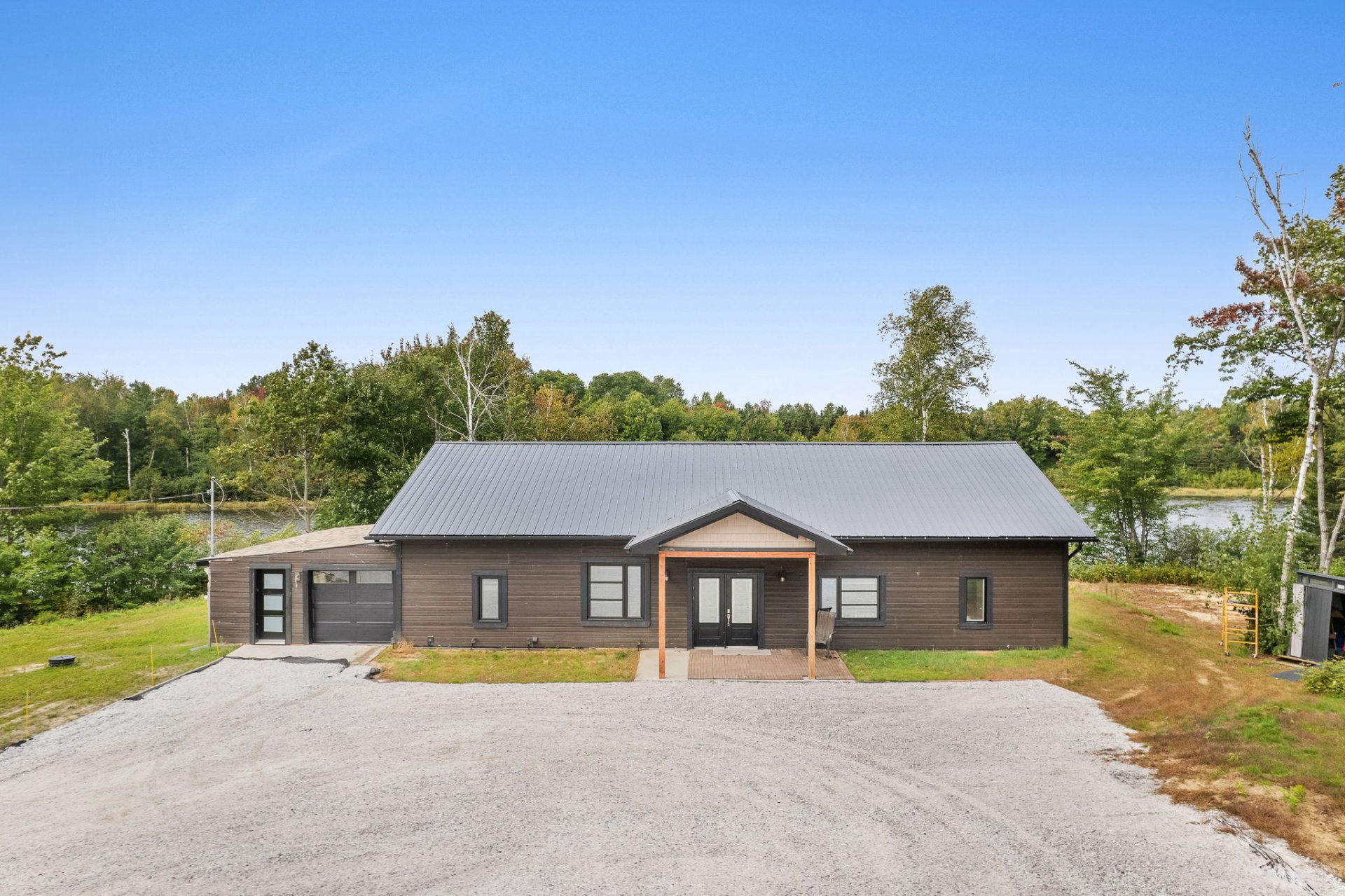 MLS: 13952977