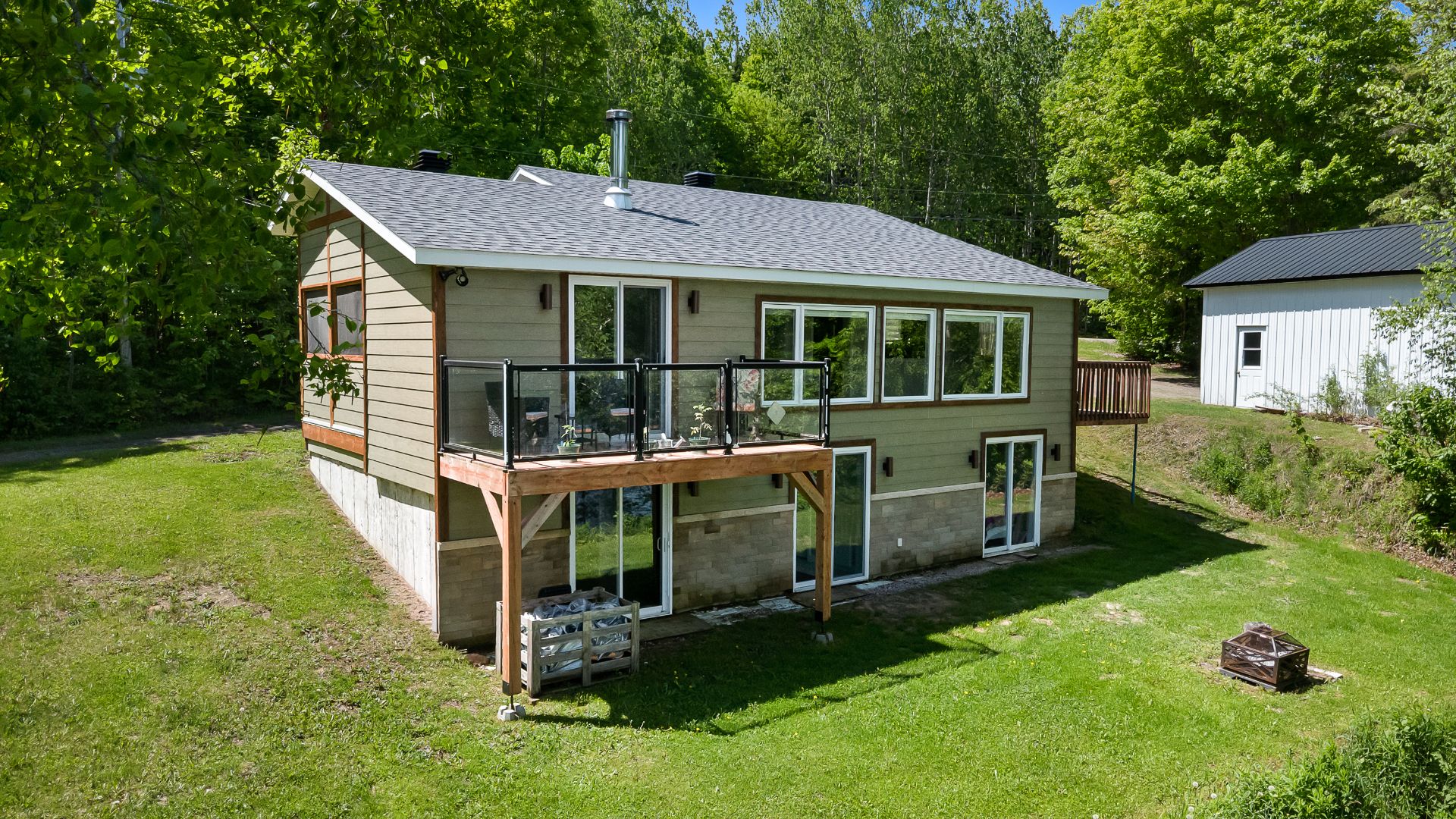 top-image