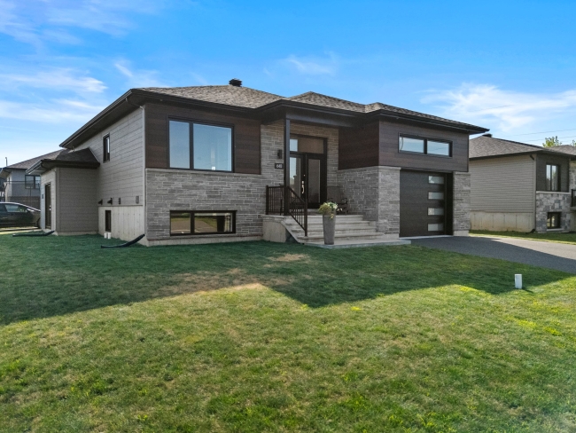 MLS: 15706279
