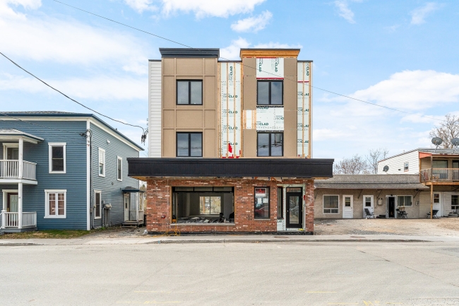 MLS: 16584599