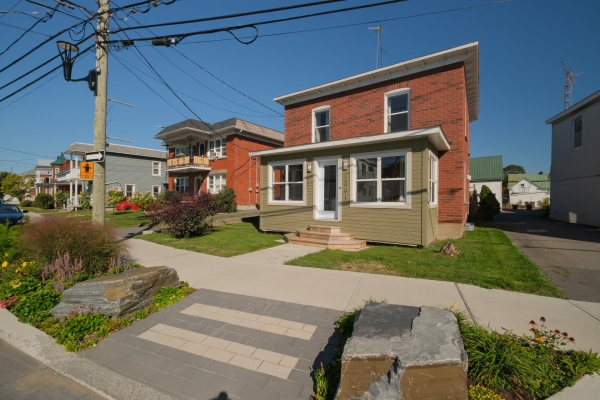 MLS: 16639057