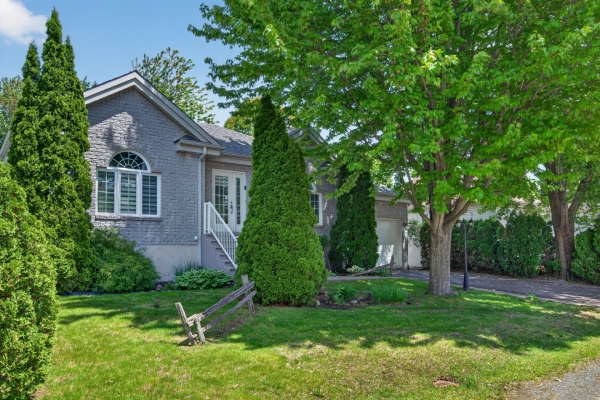 MLS: 17623268