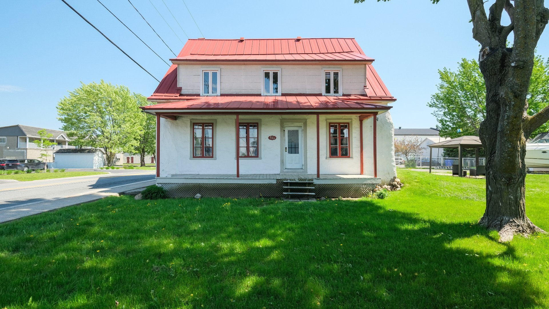 MLS: 18094238