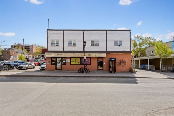 MLS: 18529803