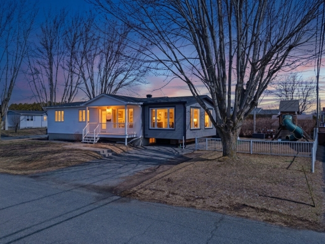MLS: 19852065