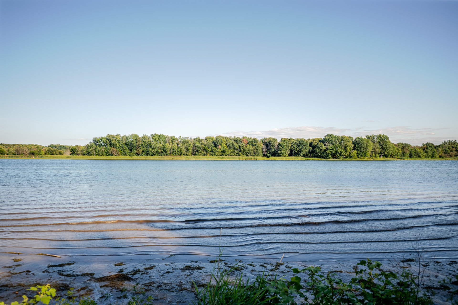Acc&egrave;s au plan d'eau