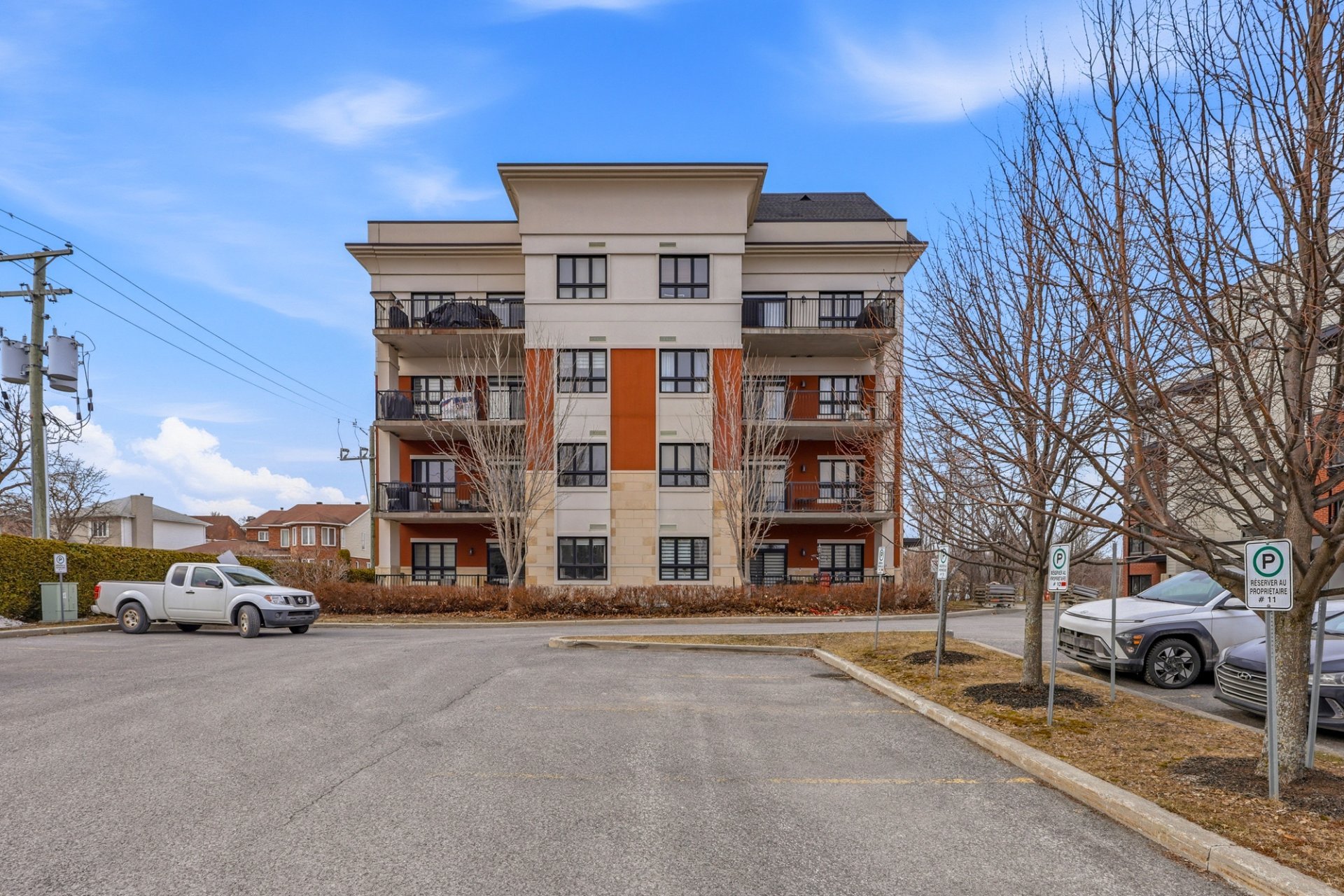 MLS: 21678600