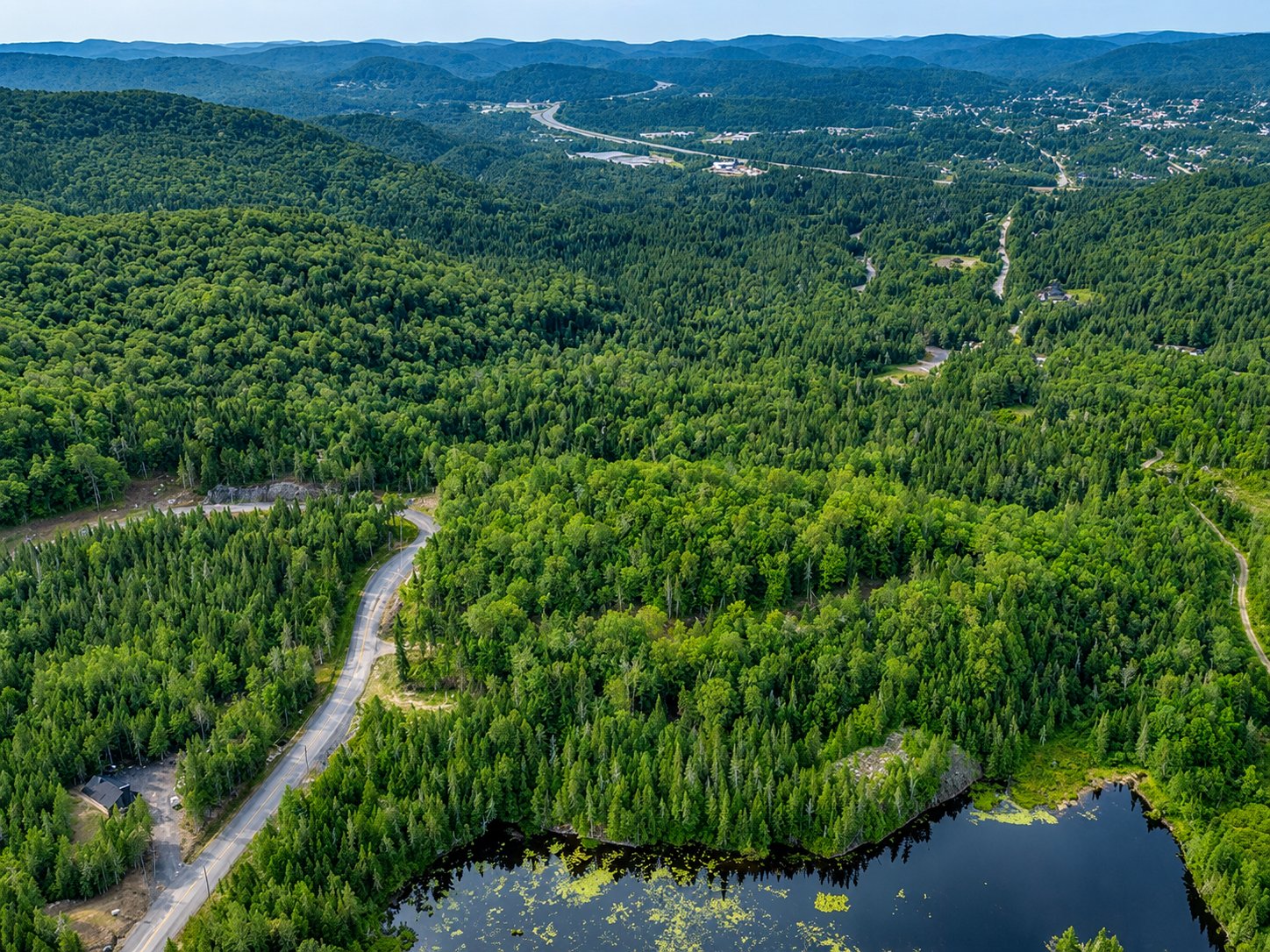 MLS: 22260547