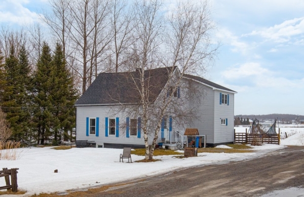 MLS: 24092463