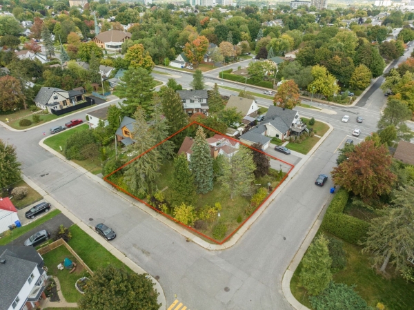 MLS: 24998132