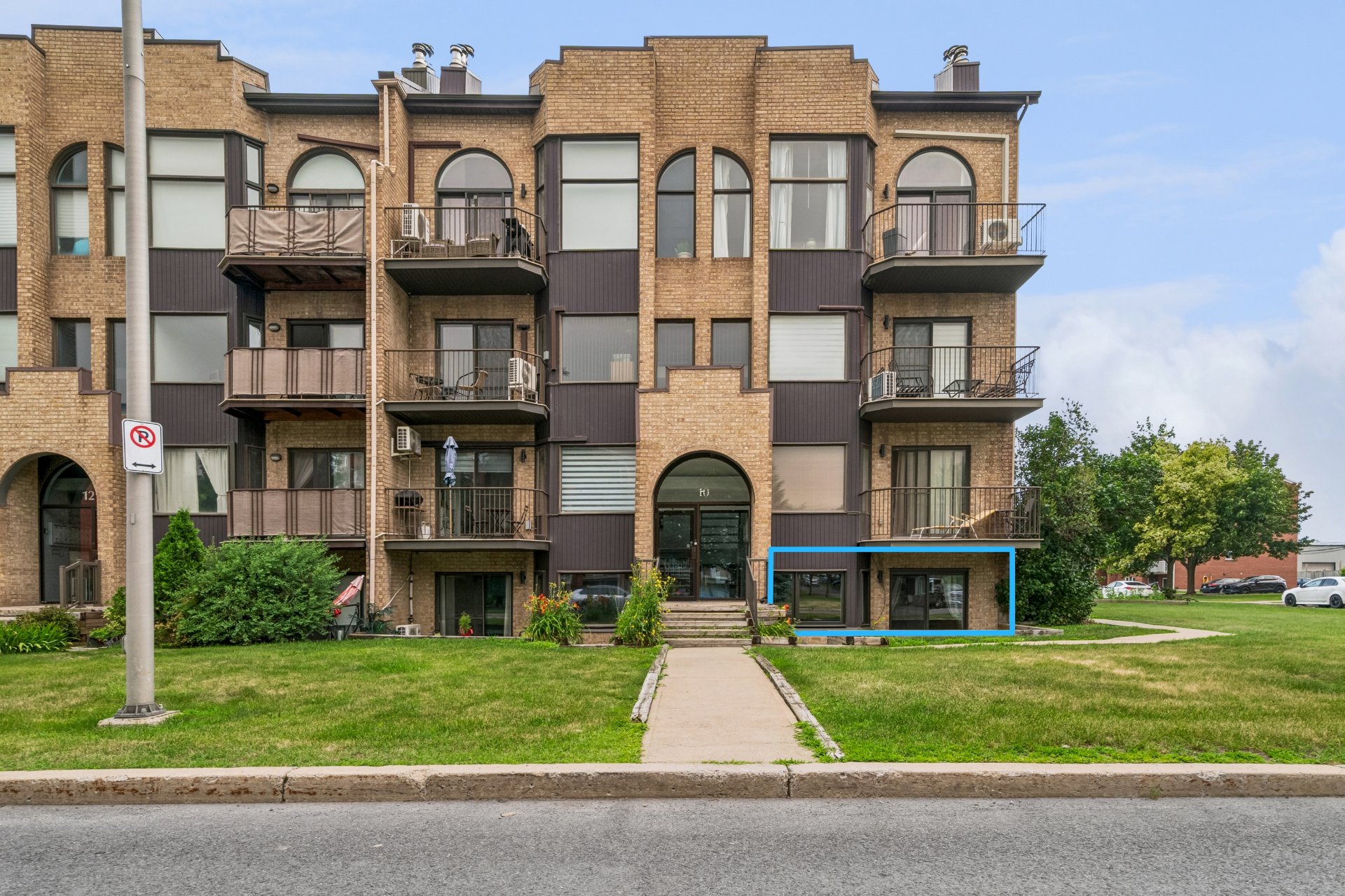 MLS: 27908227
