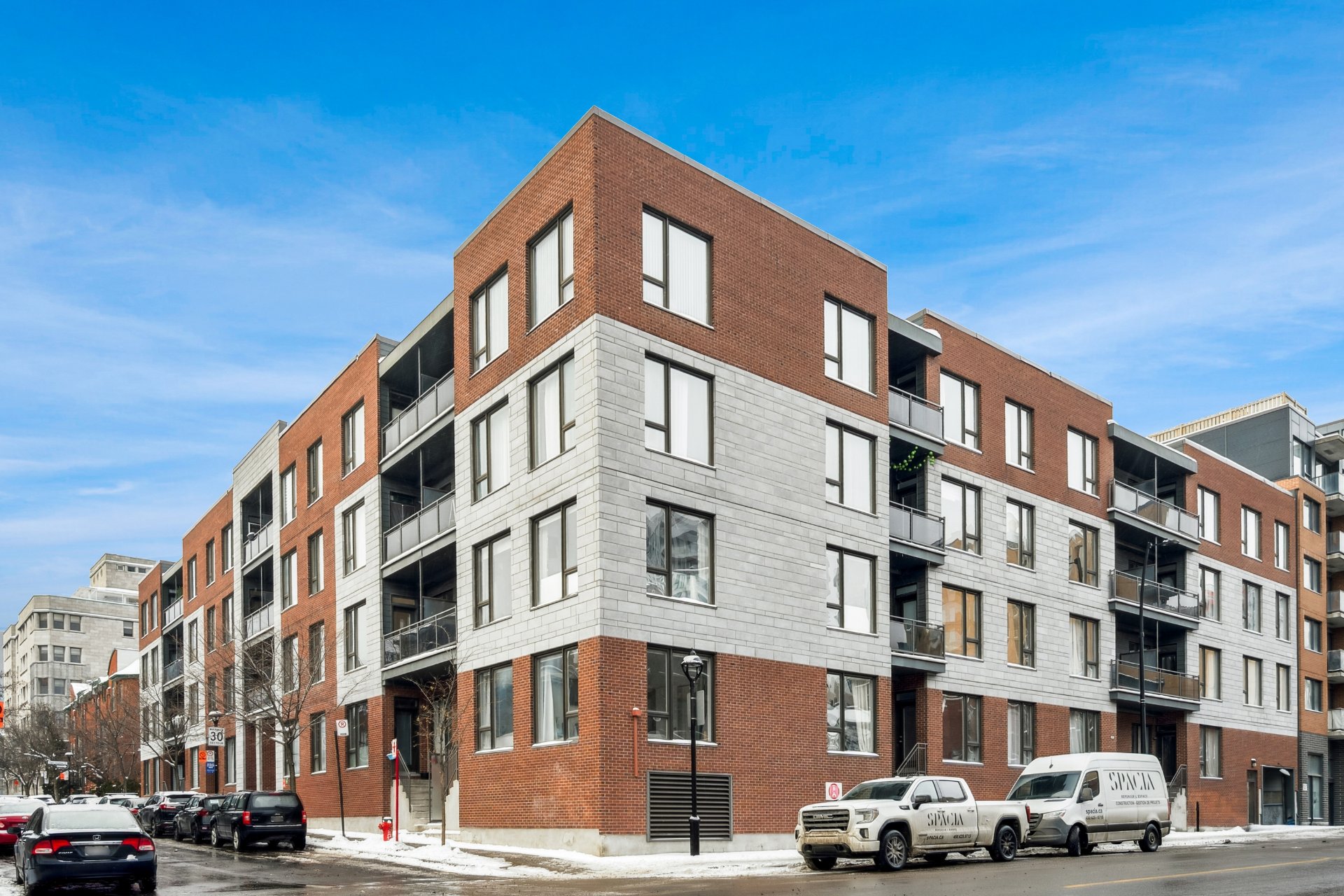 MLS: 28908583